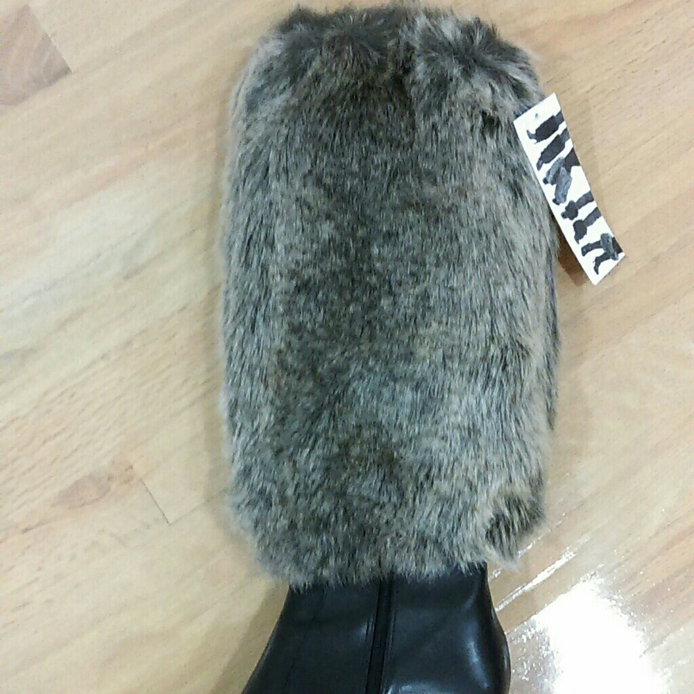 Faux Fur Leg Warmer